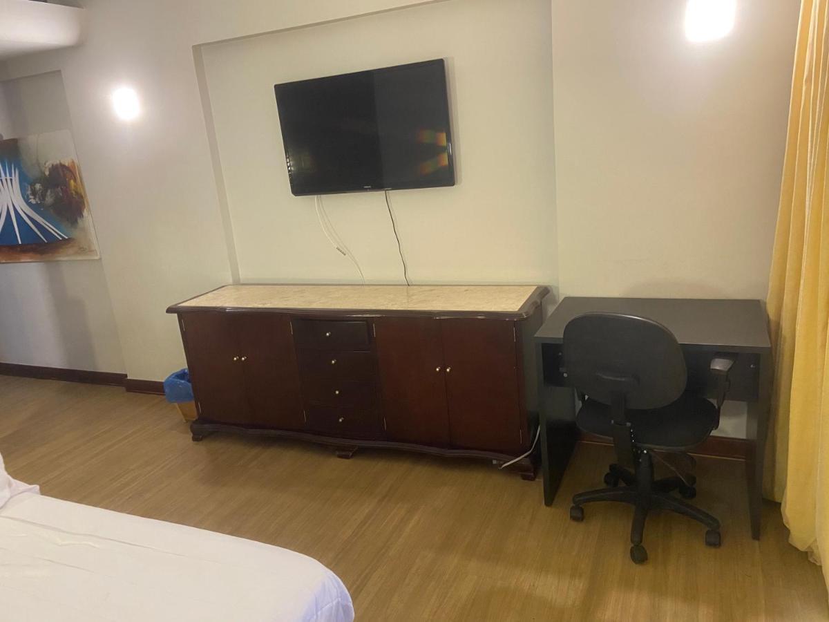 Apart Hotel No Coracao De Brasilia Kubitschek Plaza Esterno foto